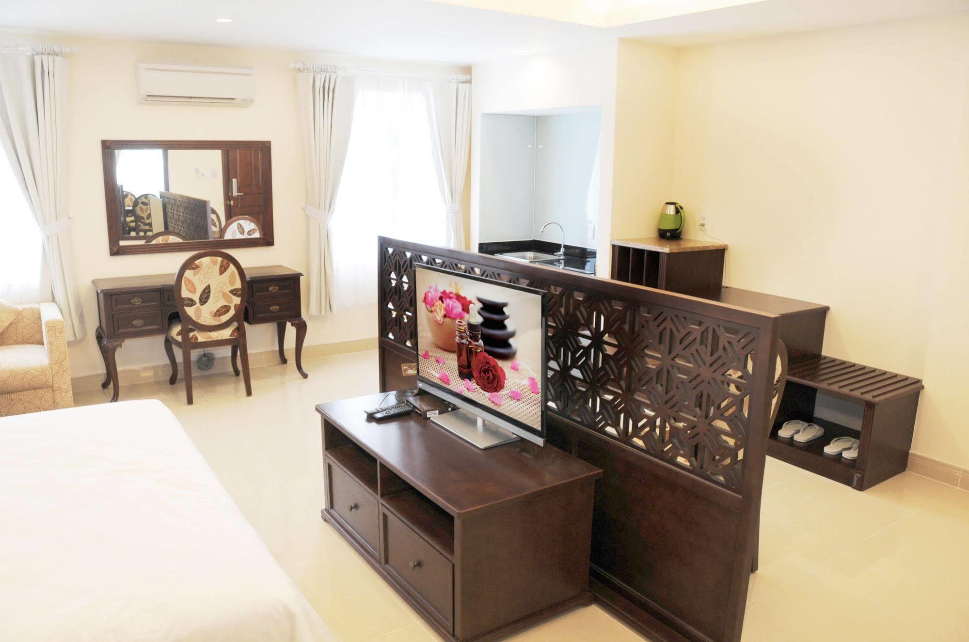 Crown Diamond Hotel - Phu My Hung District 7 Hô Chi Minh-Ville Extérieur photo