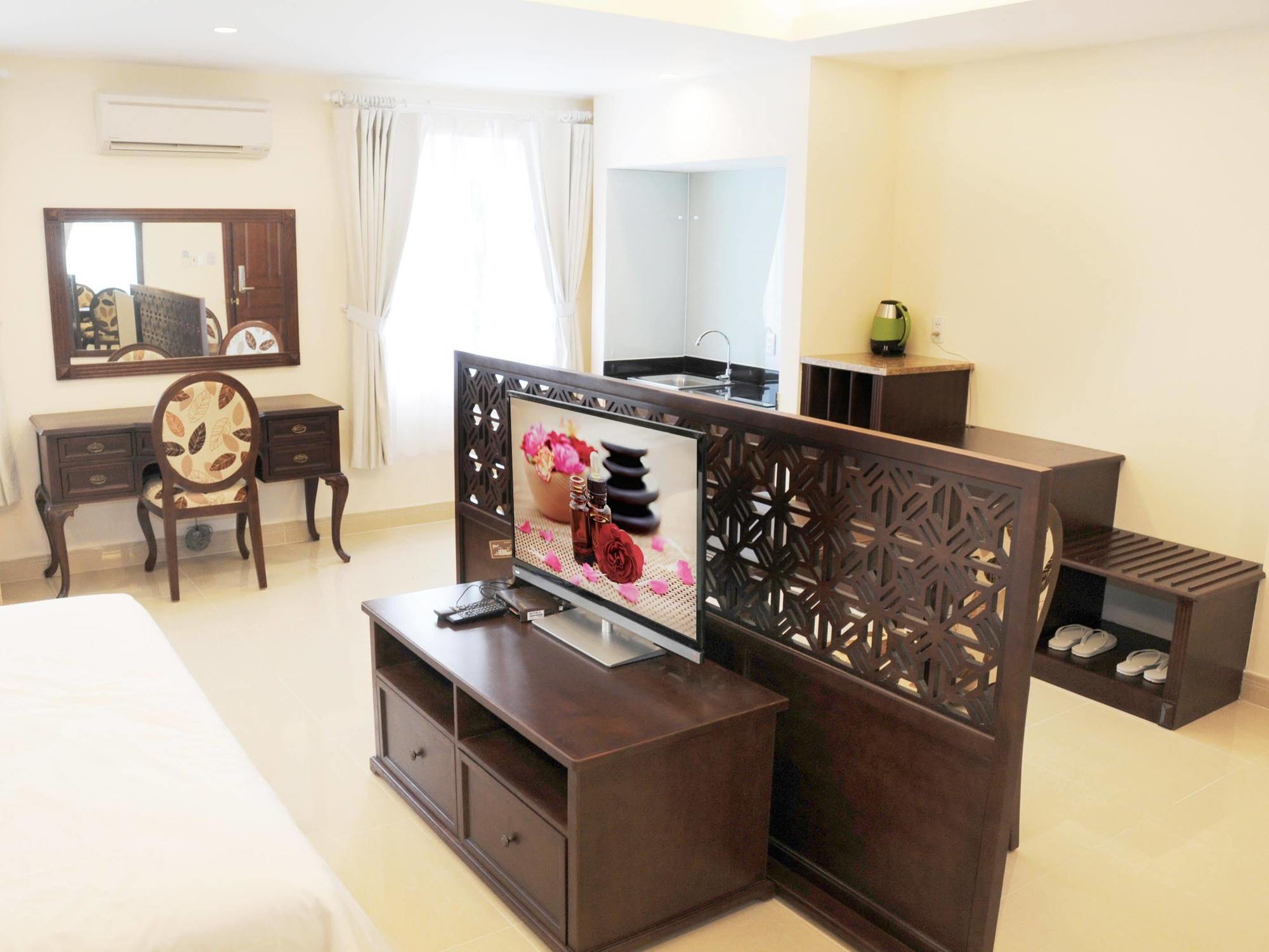 Crown Diamond Hotel - Phu My Hung District 7 Hô Chi Minh-Ville Extérieur photo